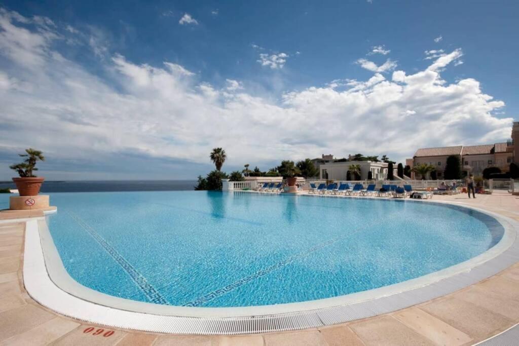 C036 Agreable Appartement Au Sein D'Une Belle Residence De Vacances Cannes Buitenkant foto